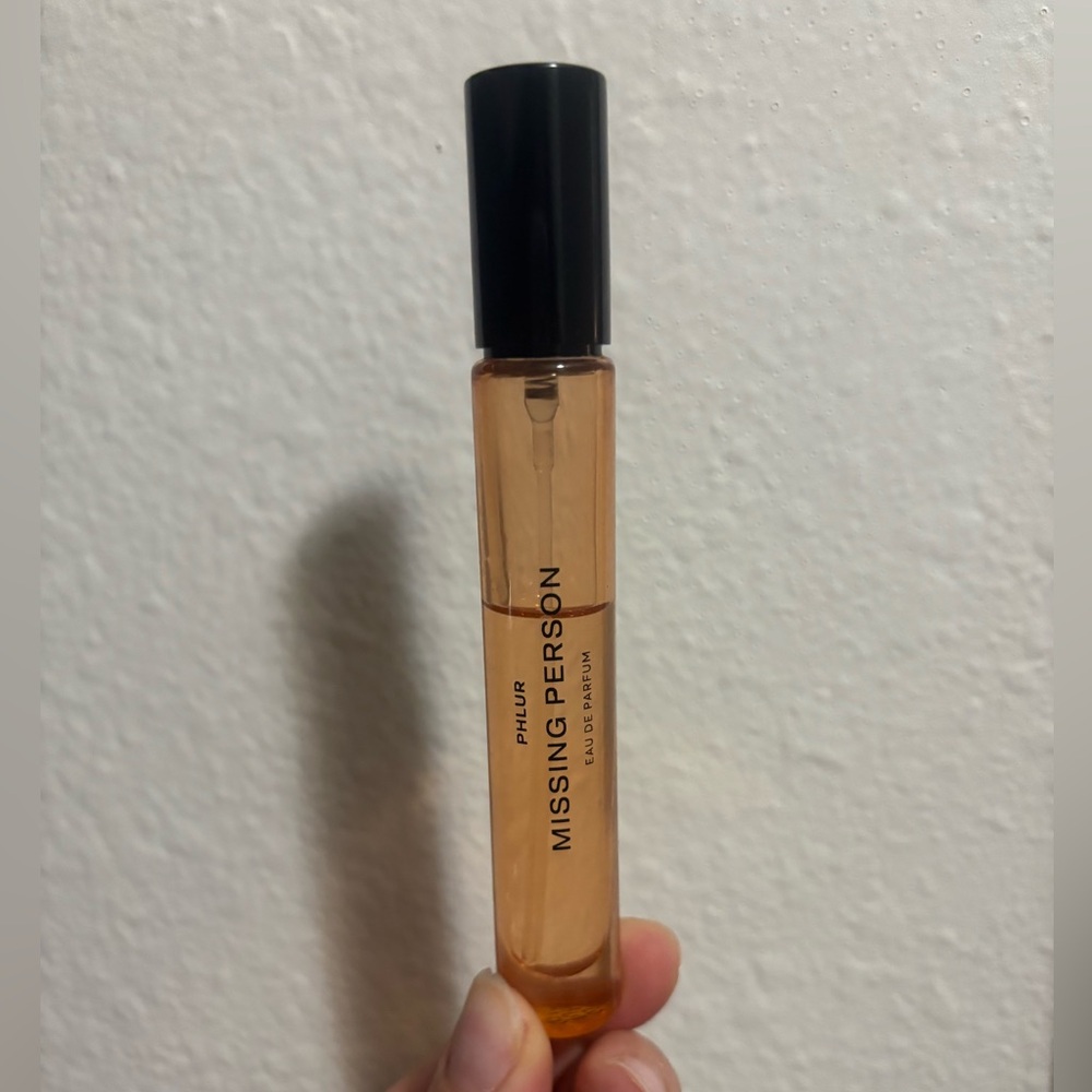 Phlur Missing Person Travel Spray